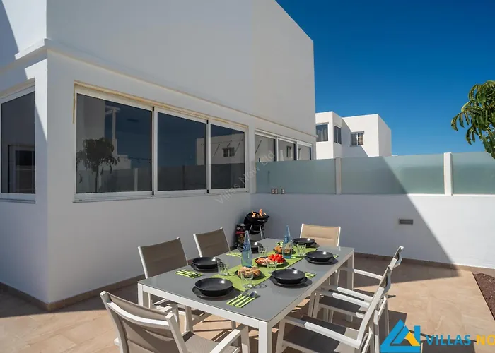 233 - Geny By Now Ltd * Playa Blanca