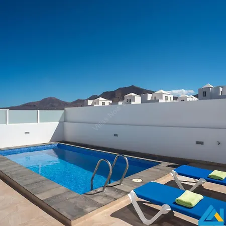 233 - Geny By Now Ltd * Playa Blanca (Lanzarote)