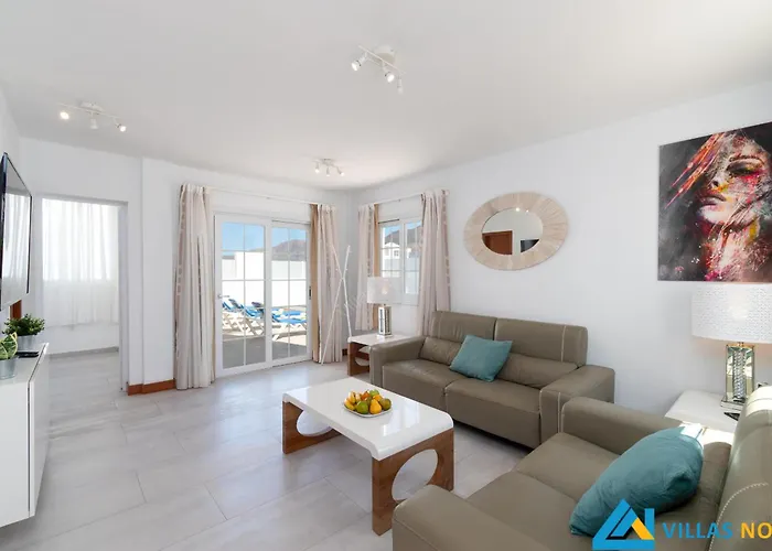 233 - Geny By Now Ltd Playa Blanca (Lanzarote)